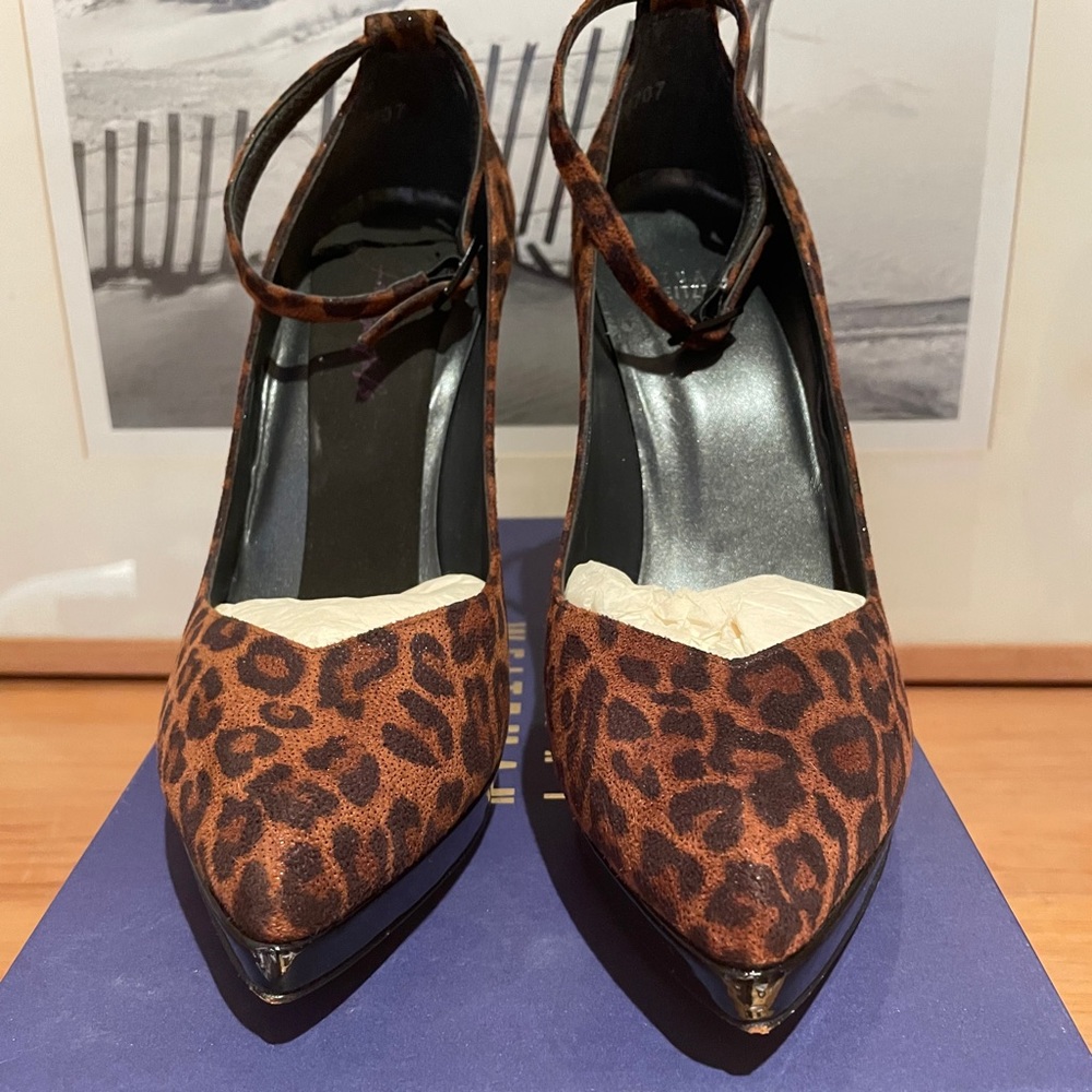 Stuart Weitzman Leopard Heel